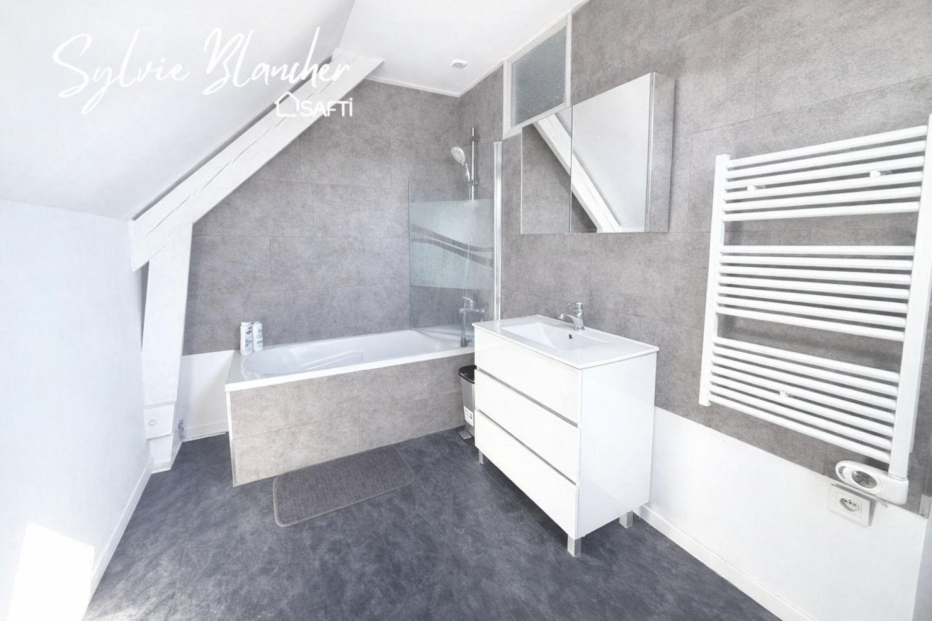Maison à vendre, 210m², Evrecy