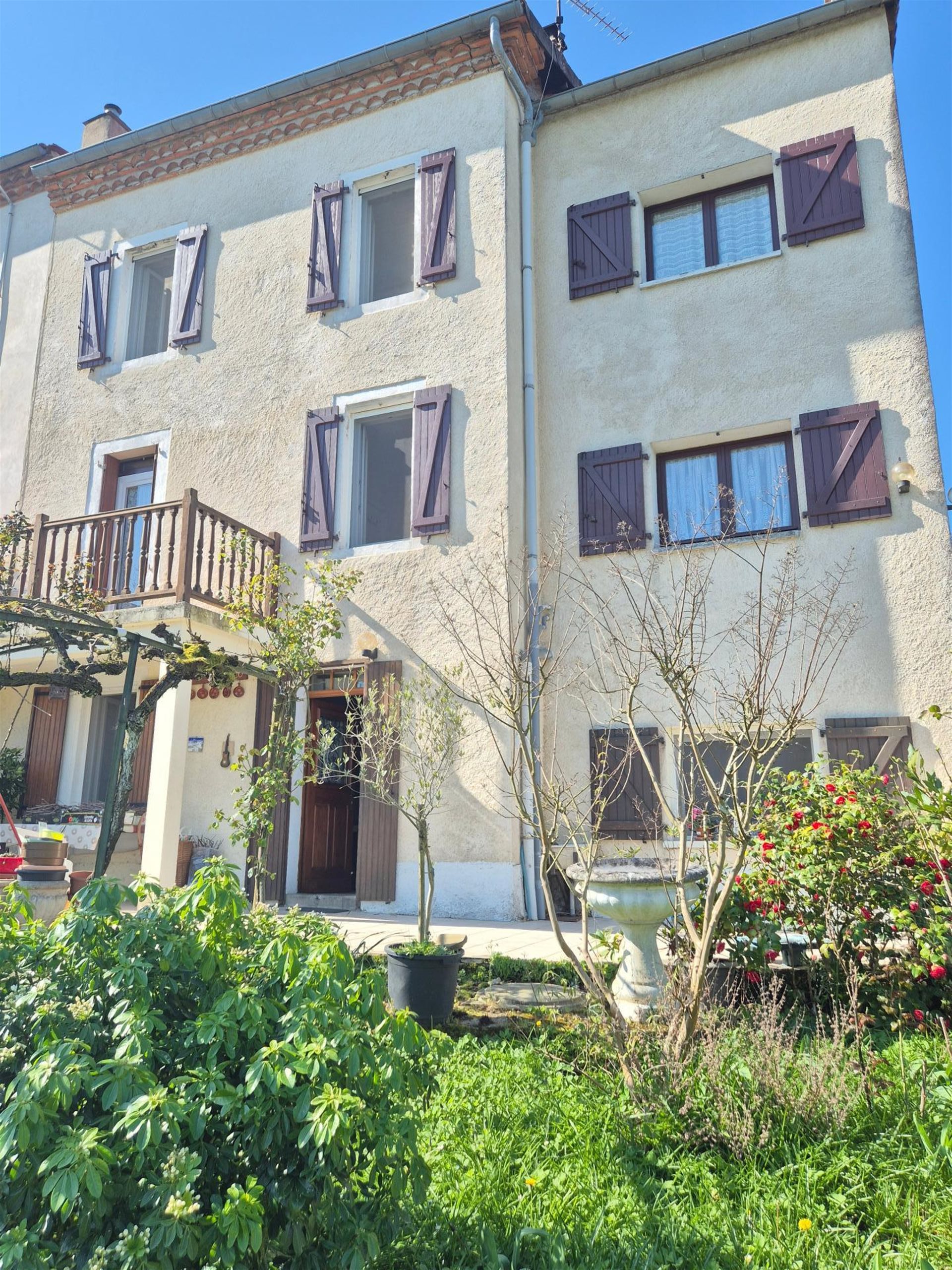 Maison à vendre, 177m², Saint-Juéry