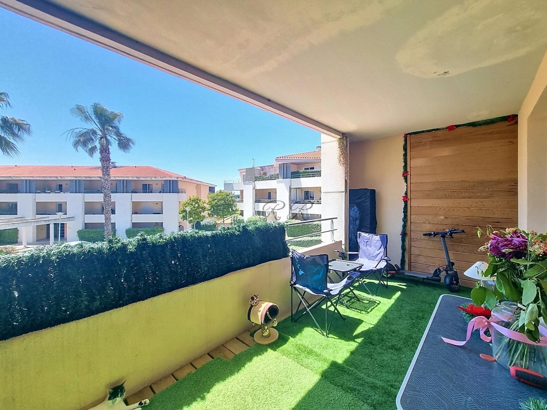 Appartement à vendre, 30m², Roquebrune-sur-Argens