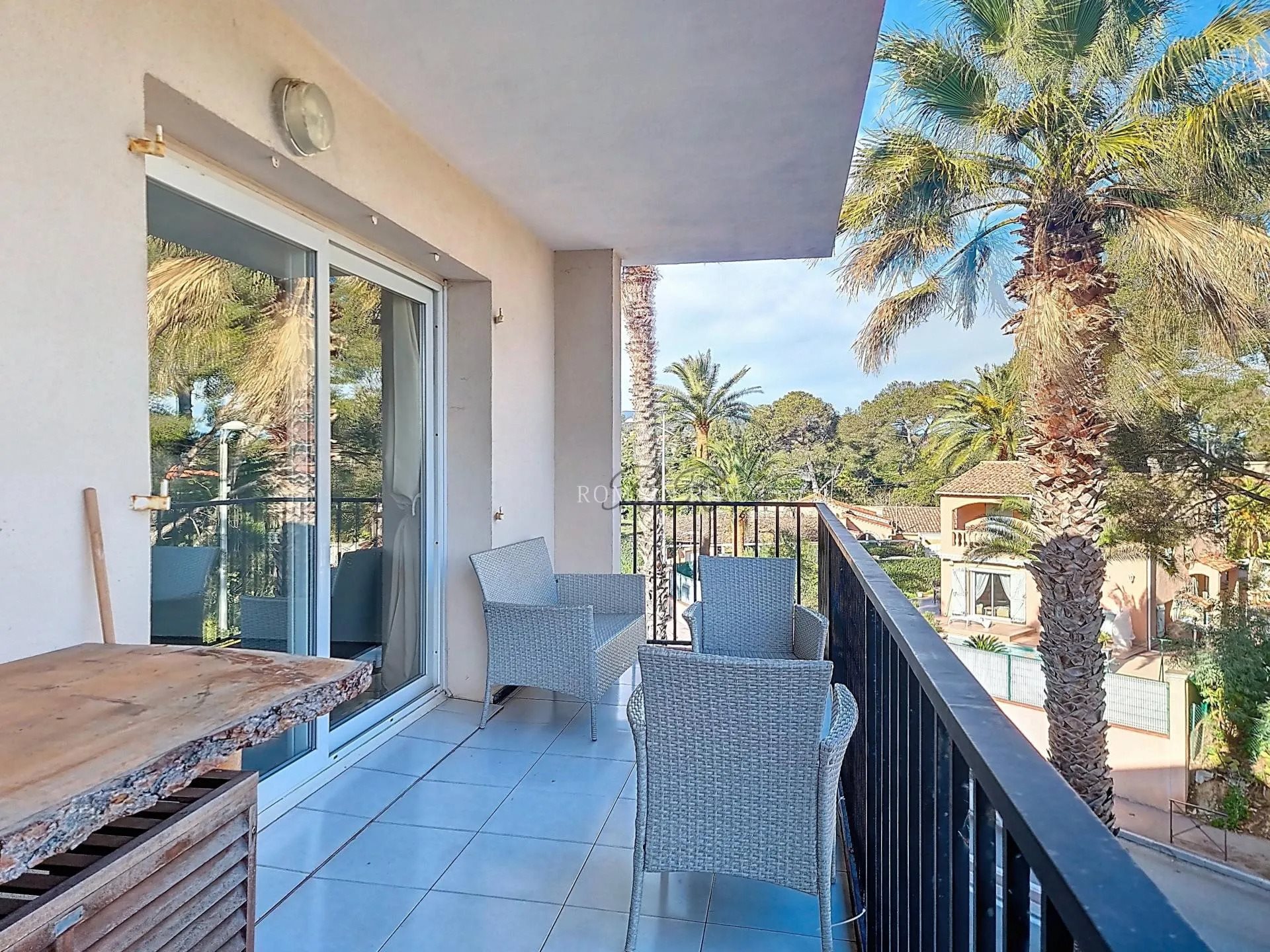 Appartement à vendre, 93m², Fréjus