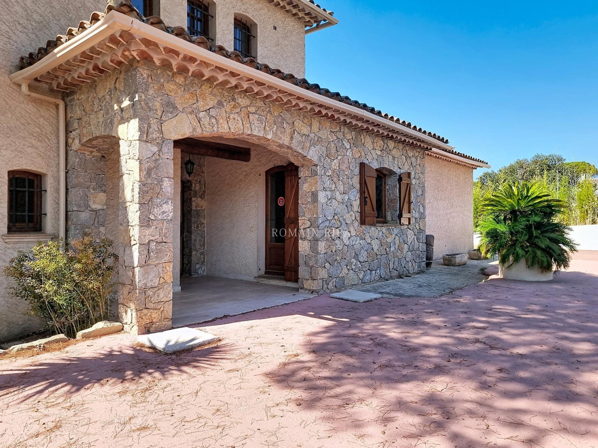 Maison à vendre, 217m², La Motte