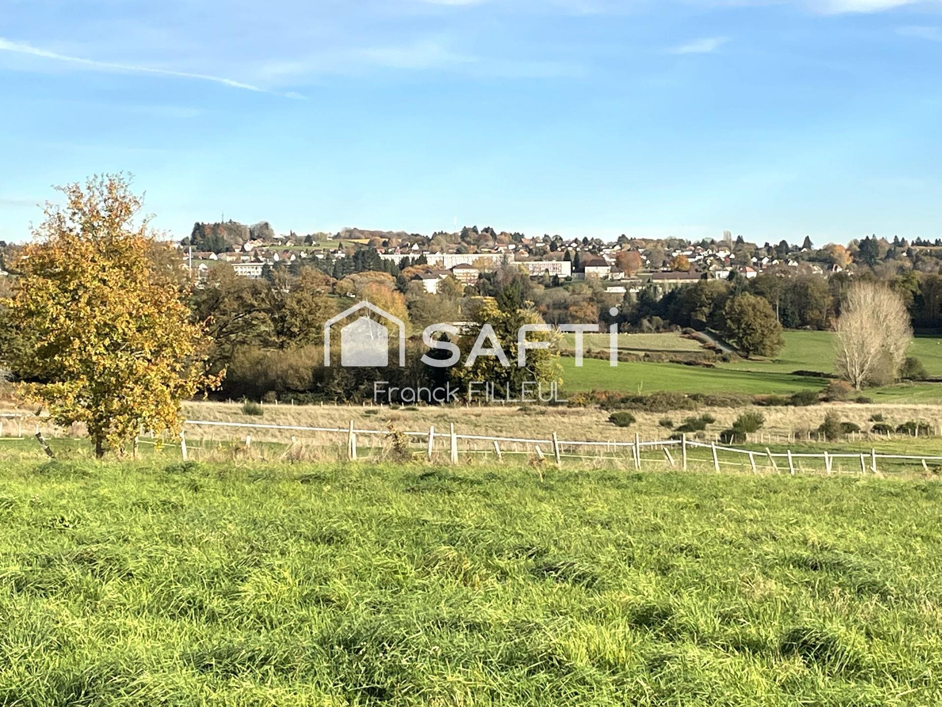 Maison à vendre, 156m², Saint-Yrieix-la-Perche