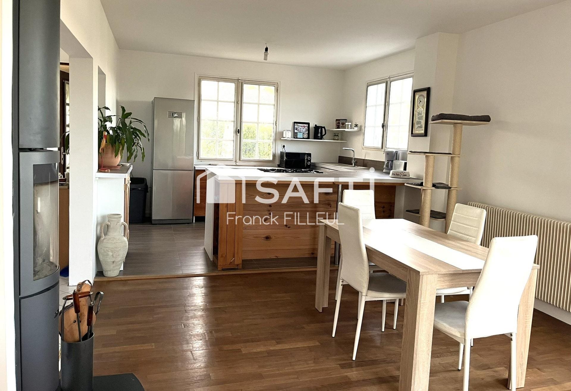 Maison à vendre, 200m², Le Palais-sur-Vienne