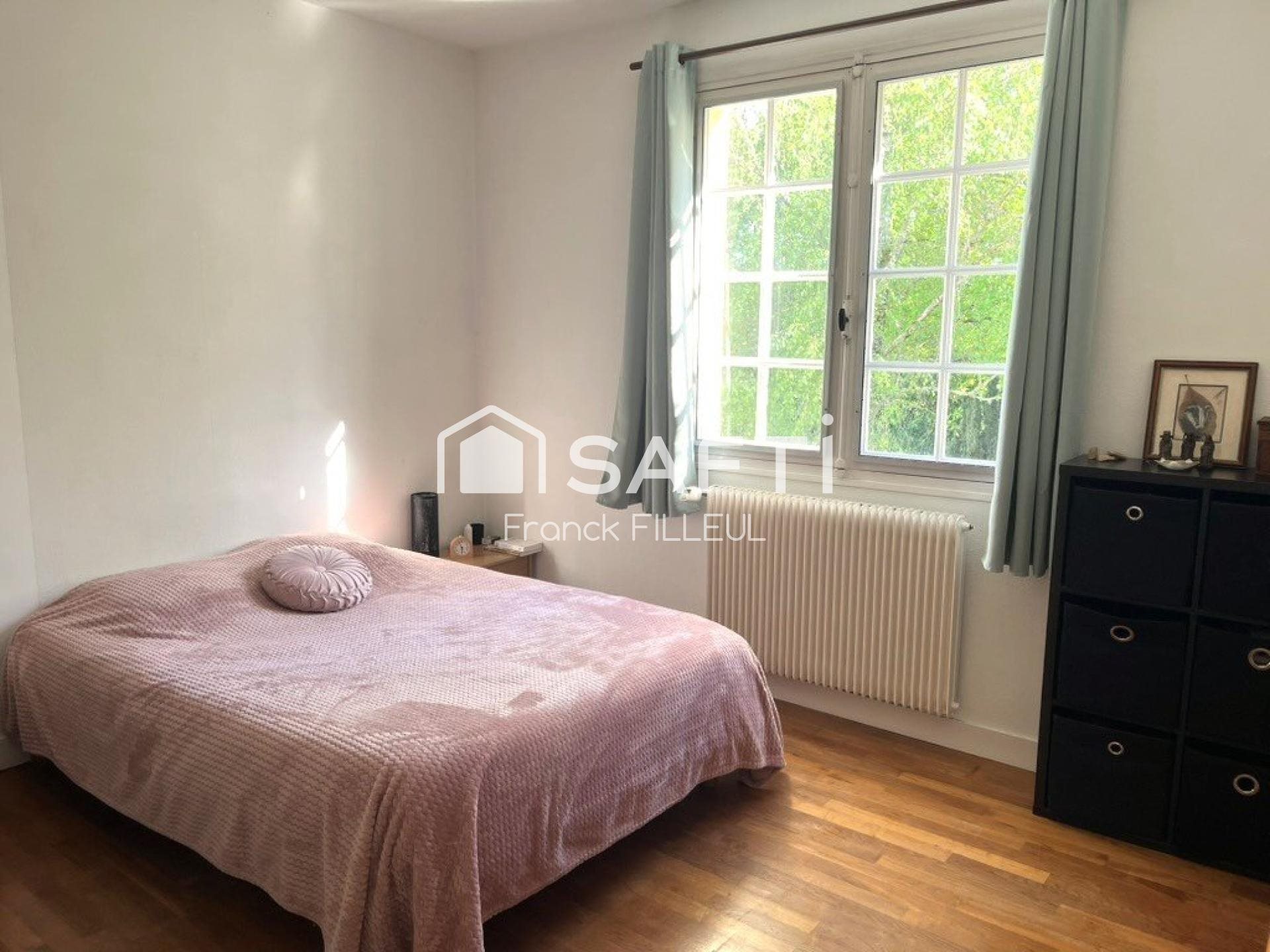 Maison à vendre, 200m², Le Palais-sur-Vienne