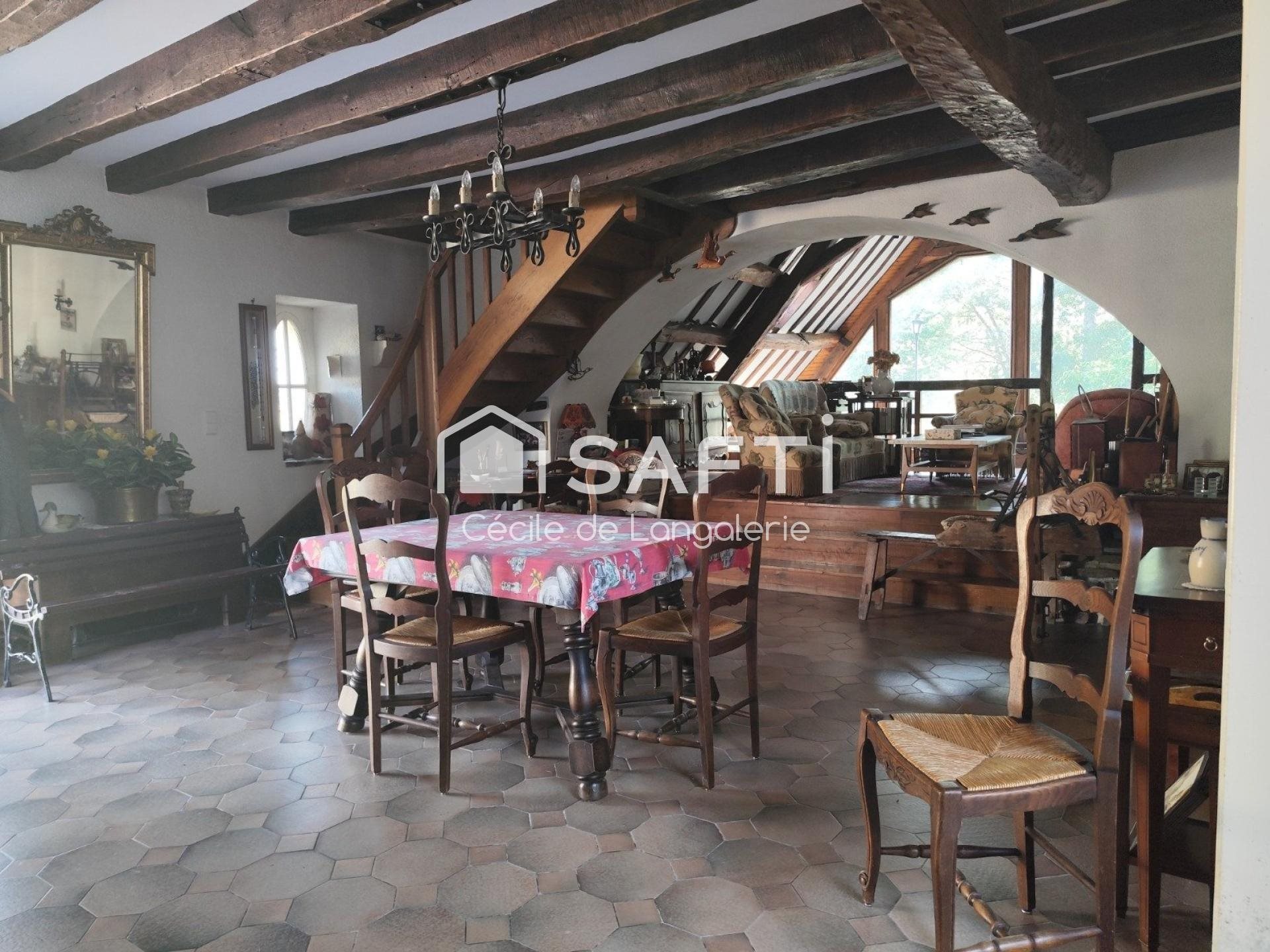 Maison à vendre, 189m², Azay-le-Ferron