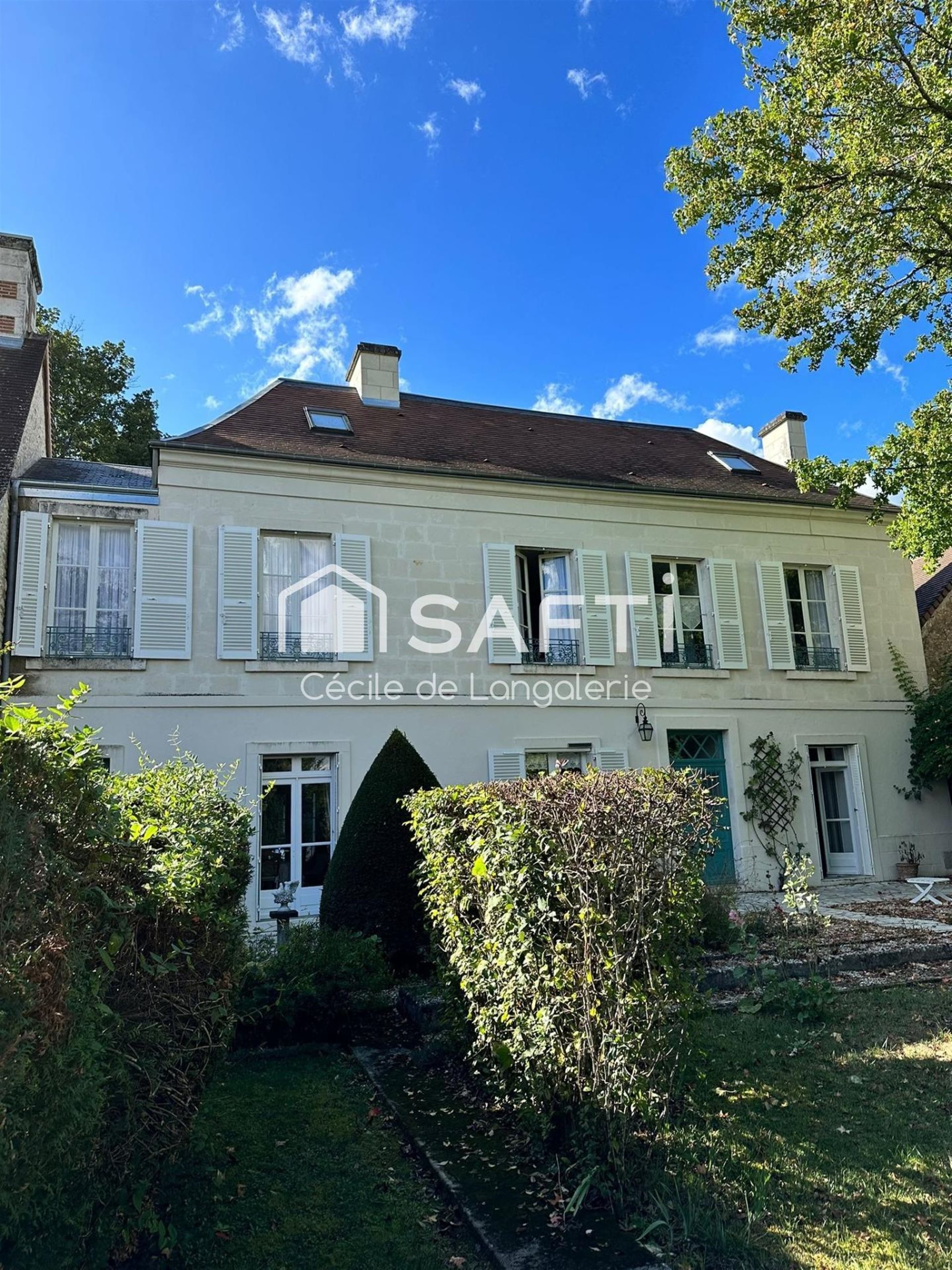 Maison à vendre, 234m², Azay-le-Ferron