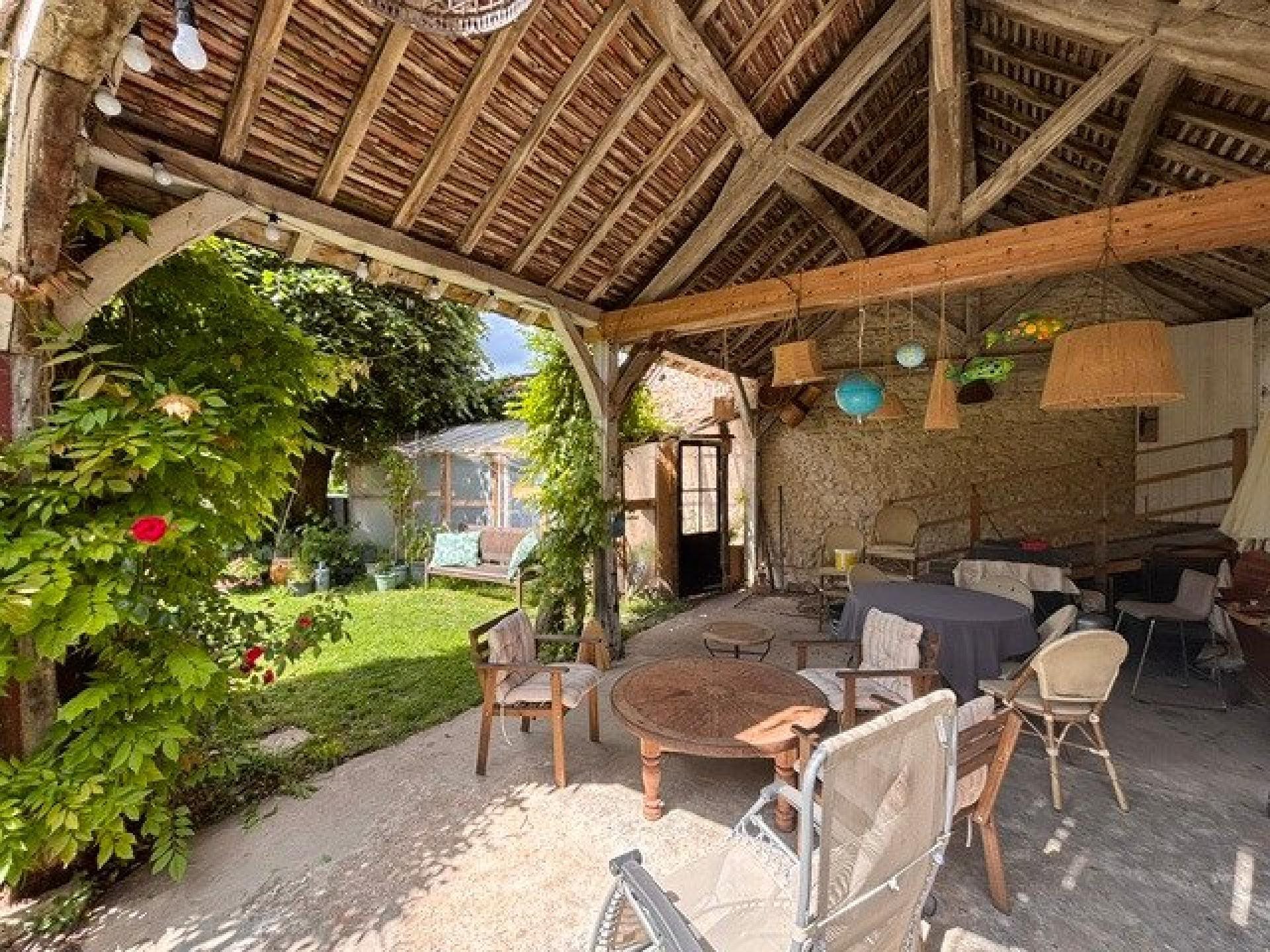 Maison à vendre, 238m², Genillé