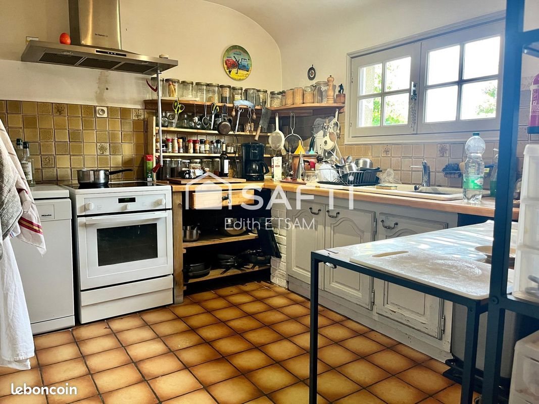 Maison à vendre, 140m², Peumérit