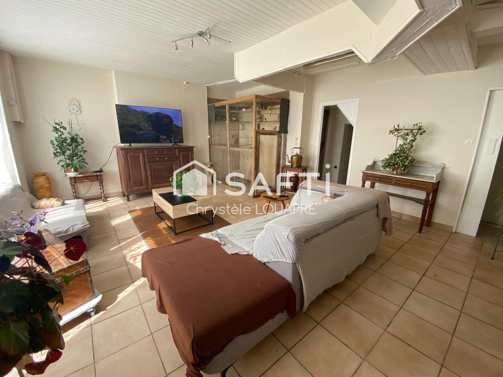 Maison à vendre, 307m², Asnières-la-Giraud