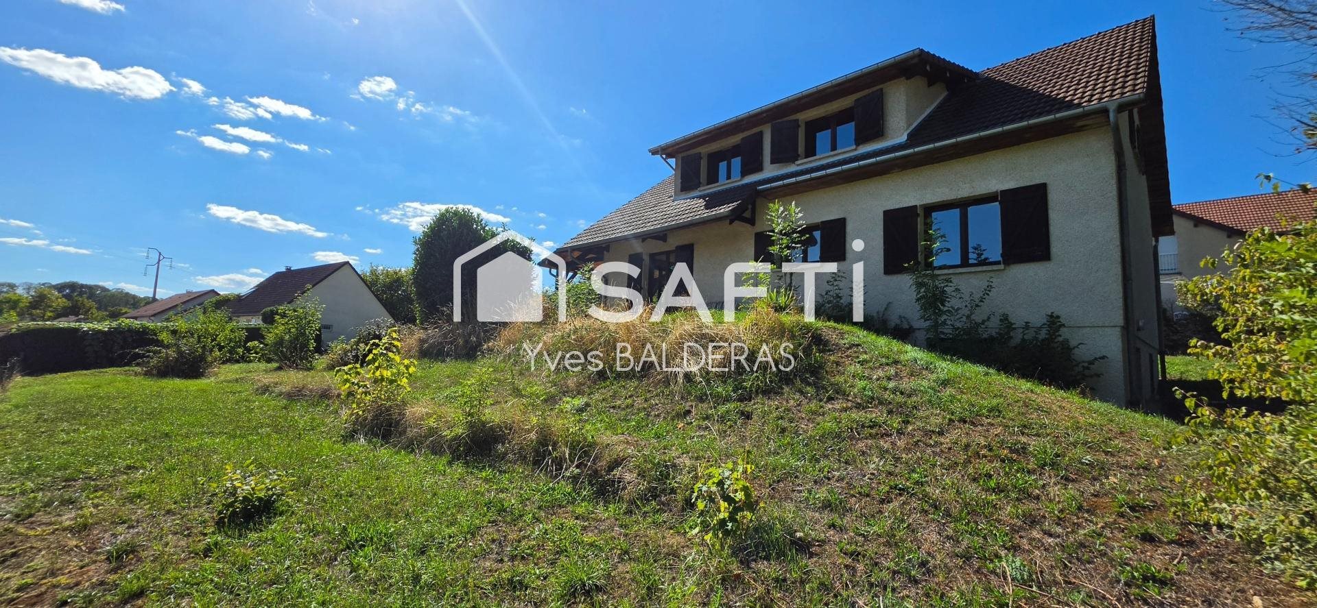 Maison à vendre, 184m², Serre-les-Sapins