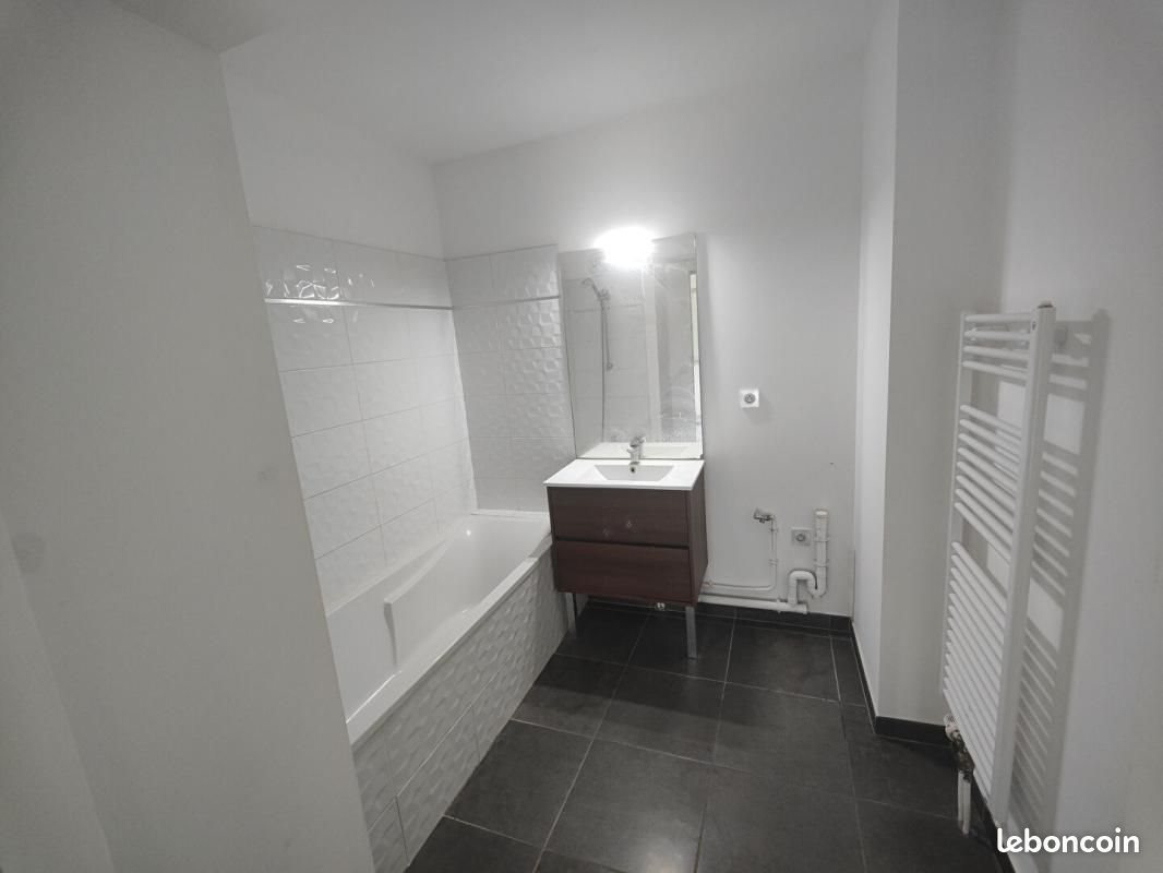 Appartement à louer, 41m², Pérenchies