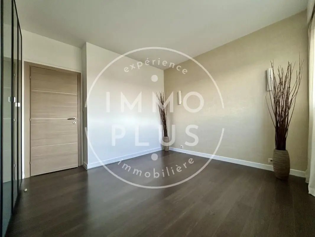 Appartement à louer, 74m², Annecy
