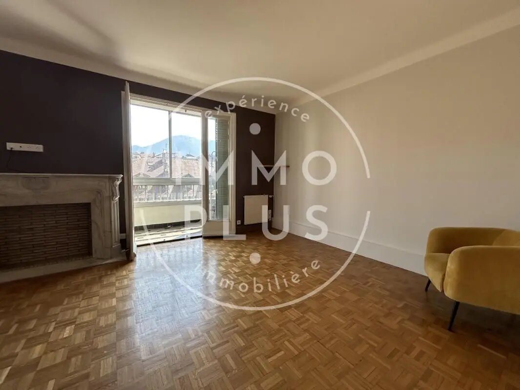 Appartement à louer, 69m², Annecy