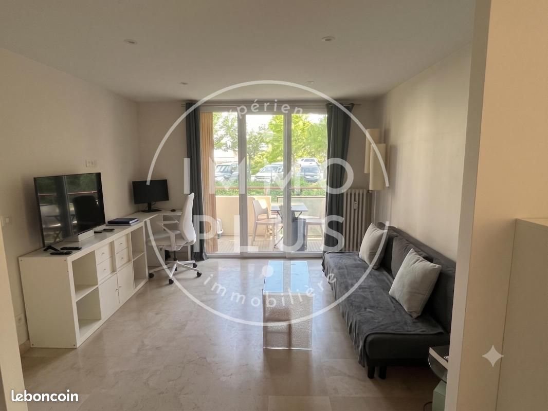 Appartement à louer, 83m², Annecy