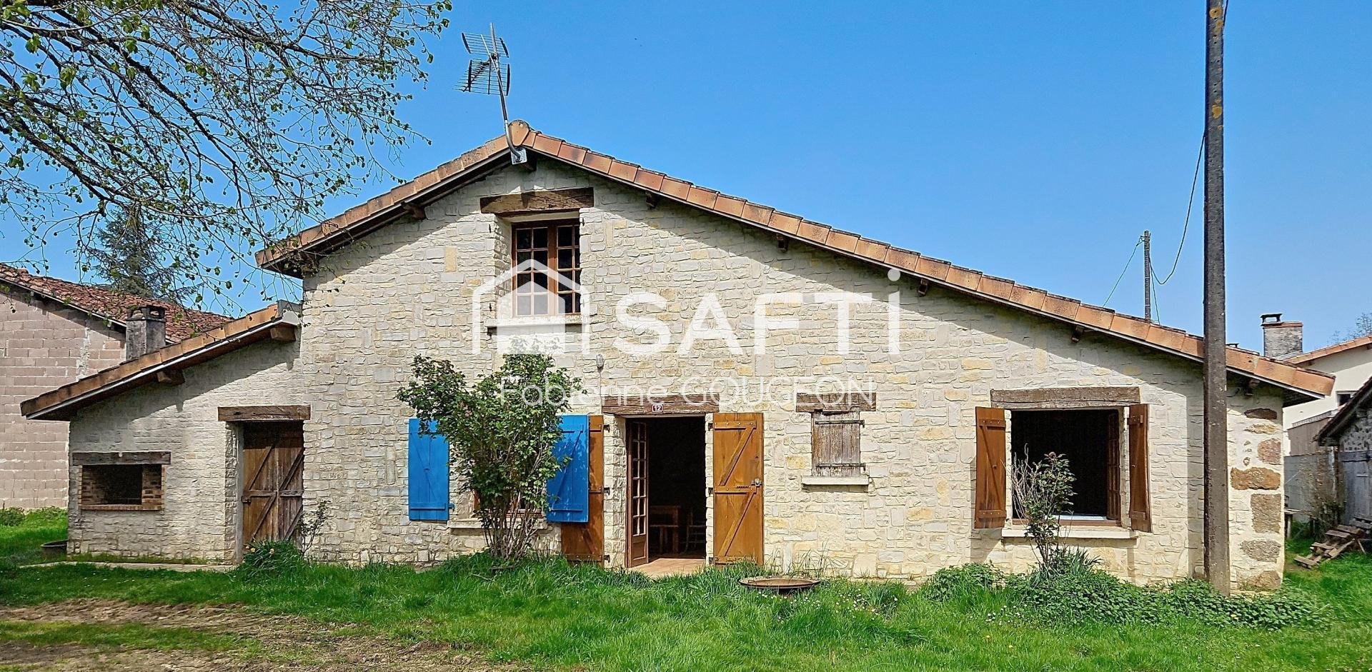 Maison à vendre, 105m², Lessac
