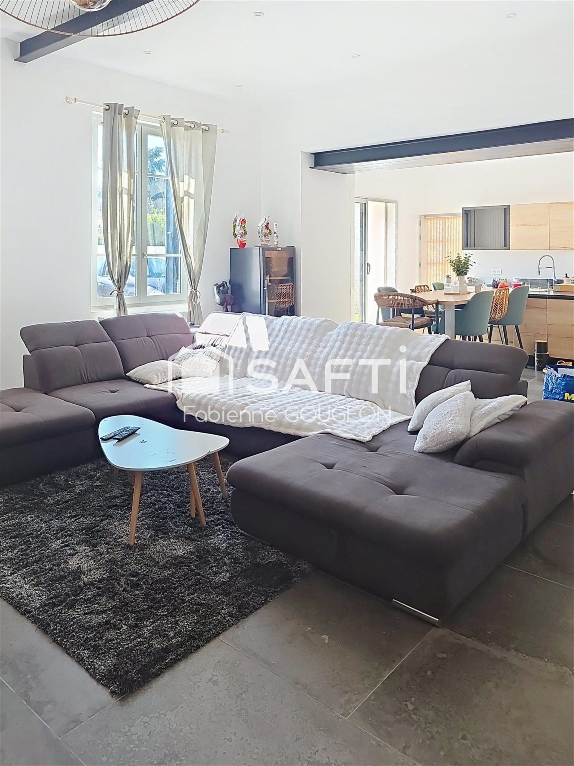 Maison à vendre, 180m², Soyaux