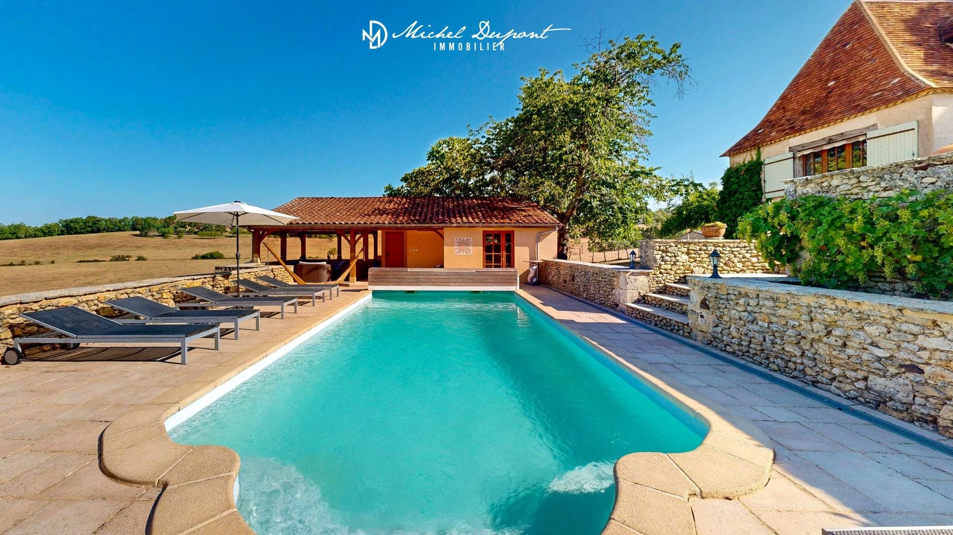 Maison à vendre, 270m², Sainte-Foy-de-Longas