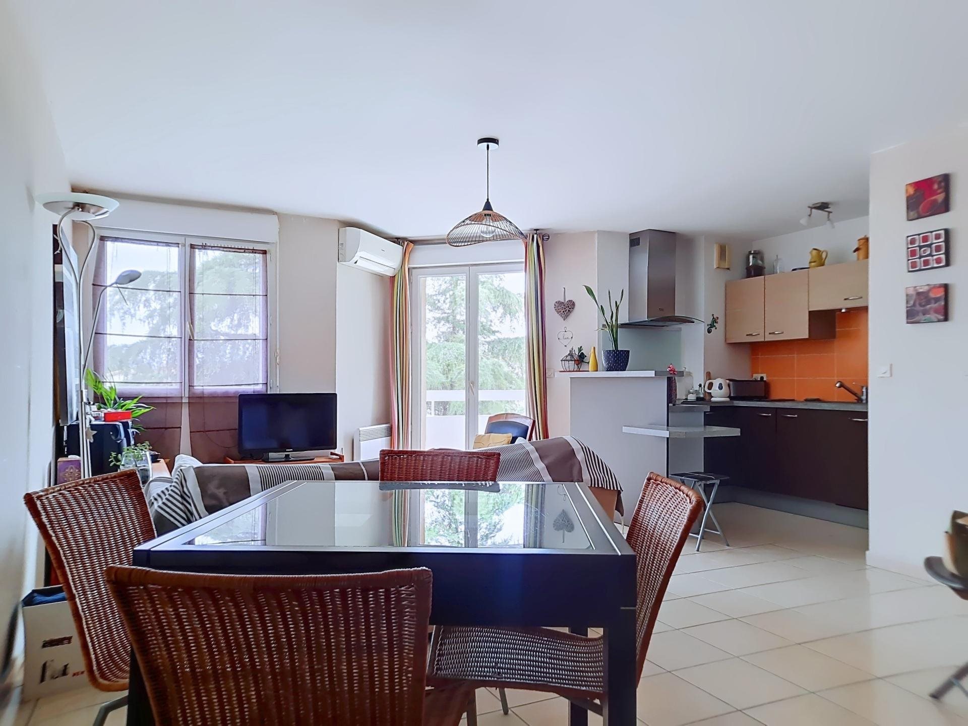 Appartement à vendre, 60m², Saint-Estève