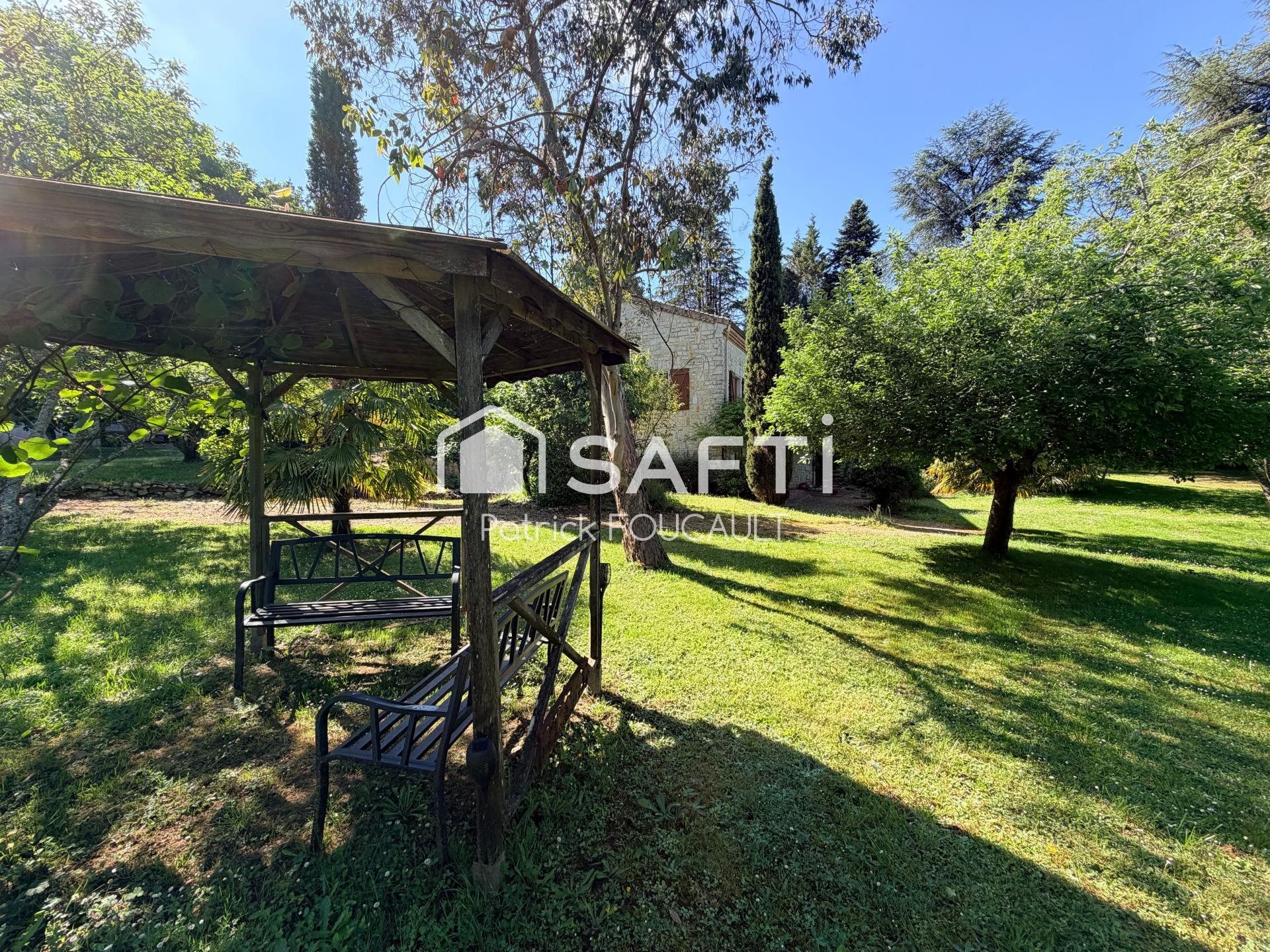 Maison à vendre, 137m², Dirac
