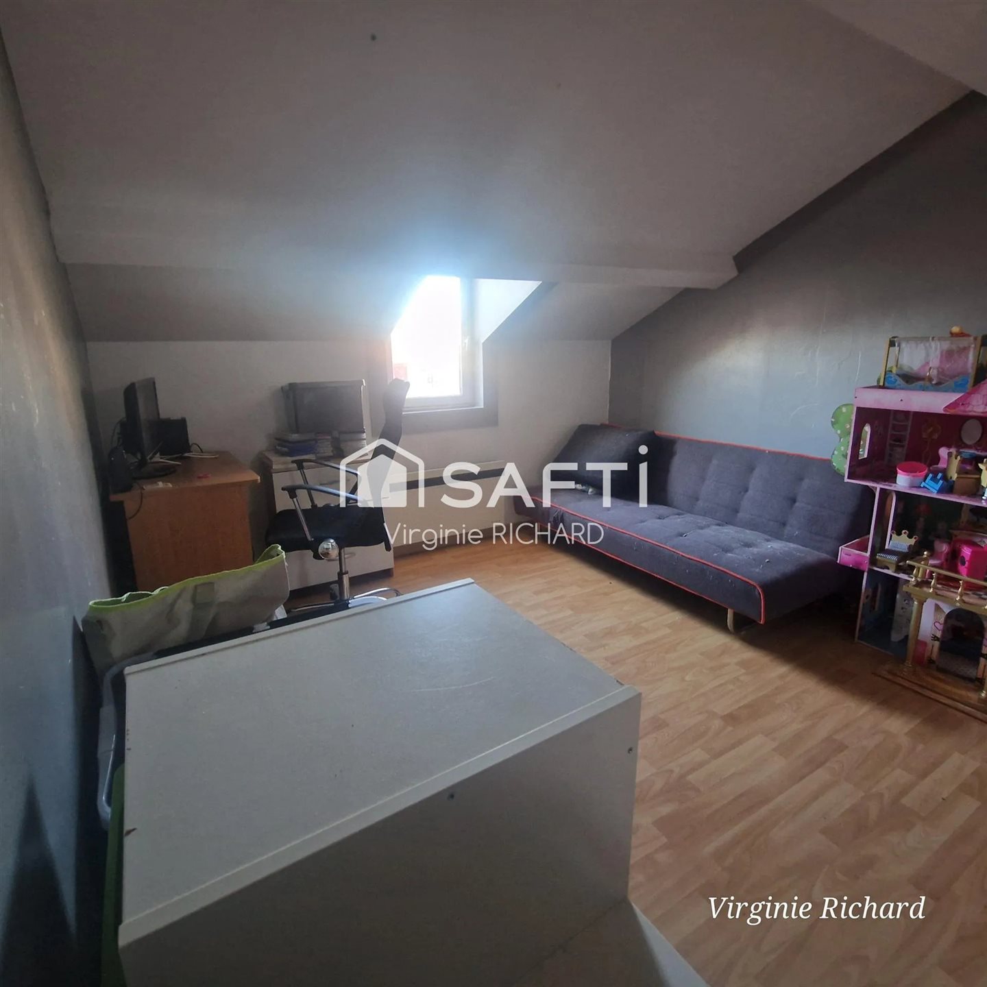 Maison à vendre, 117m², Aigueperse