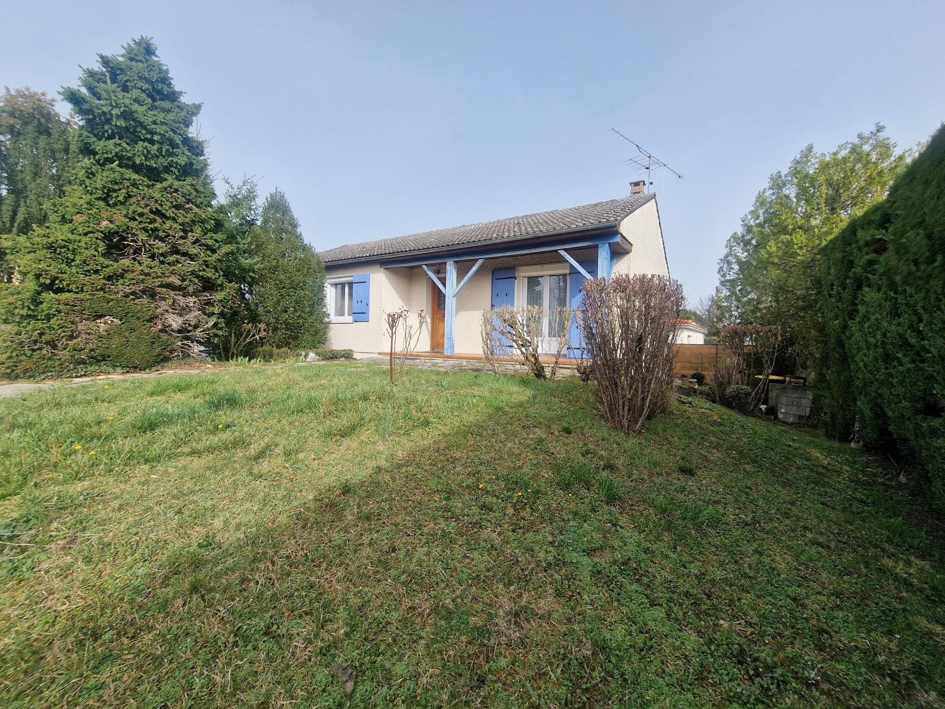 Maison à vendre, 134m², Mozac