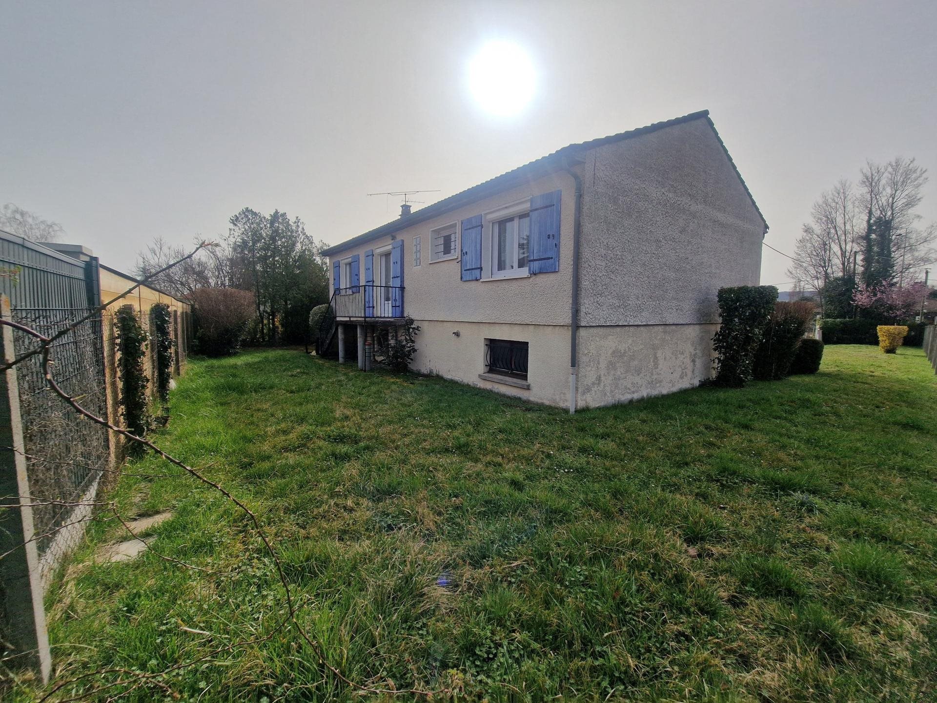 Maison à vendre, 134m², Mozac