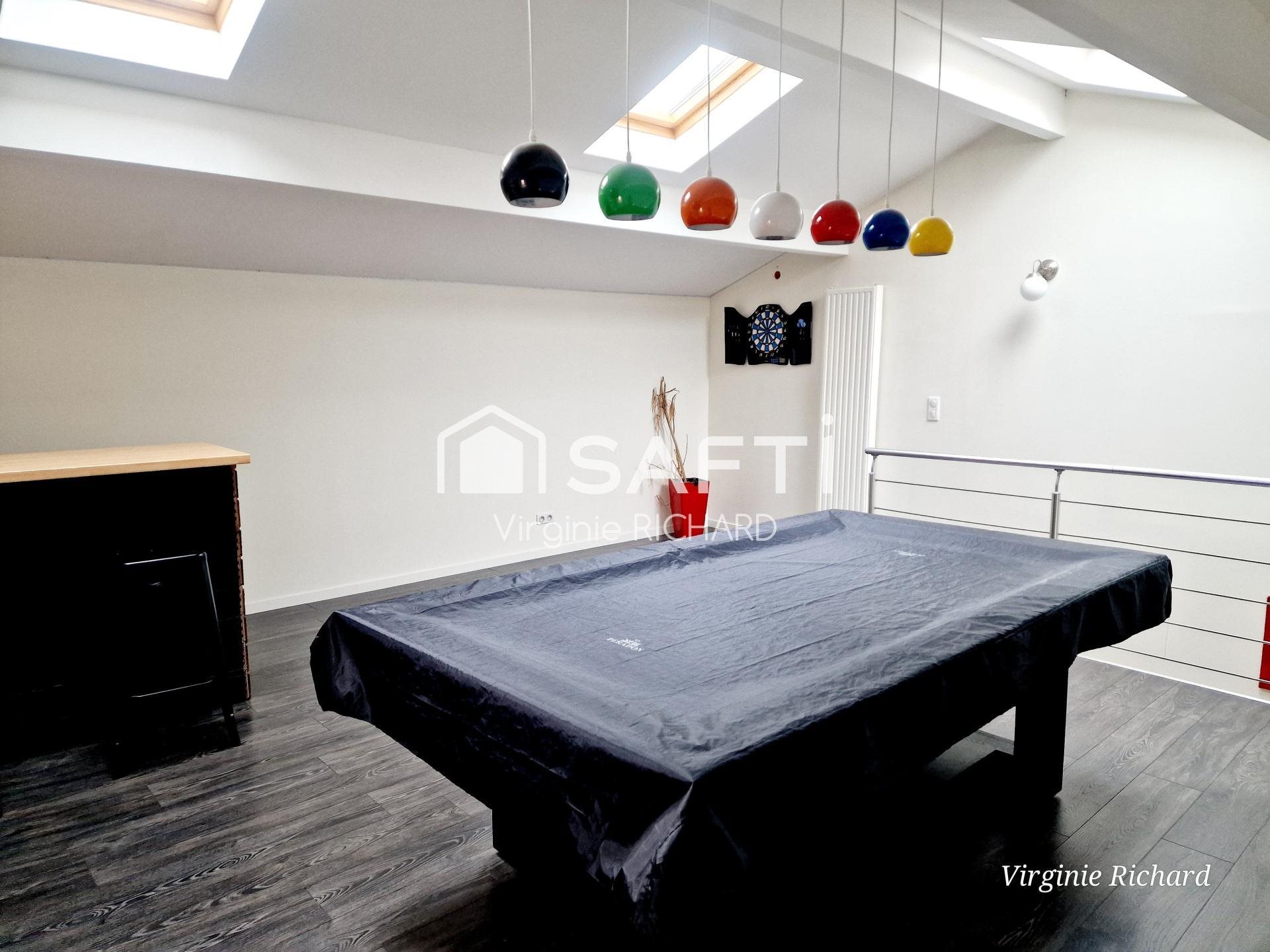 Maison à vendre, 200m², Mozac