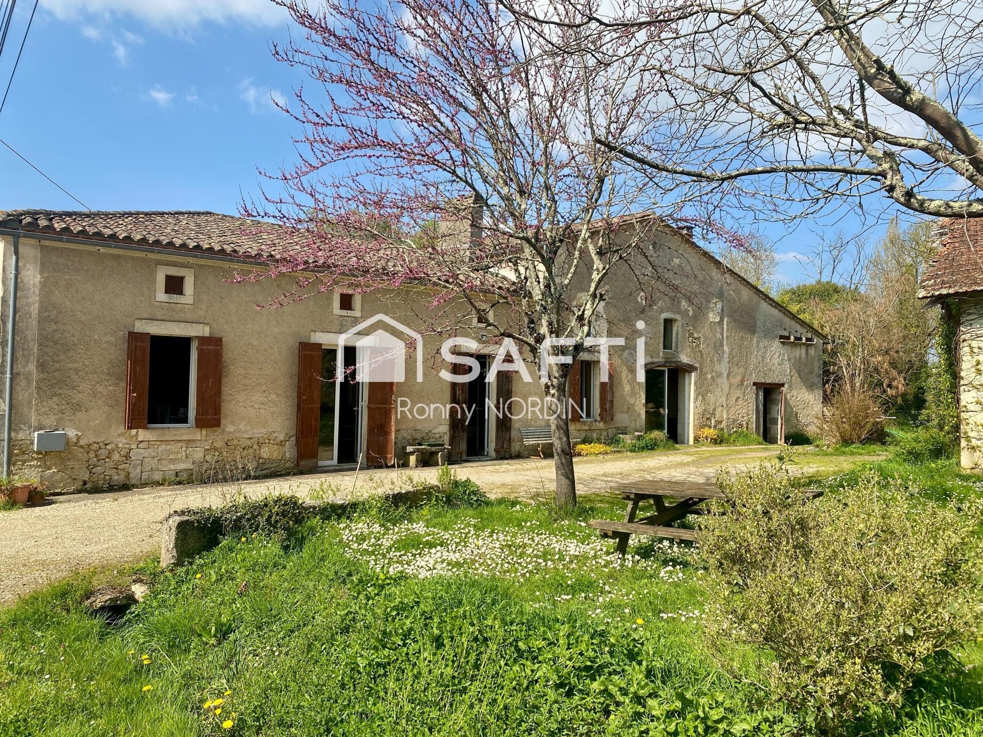 Maison à vendre, 180m², Doulezon