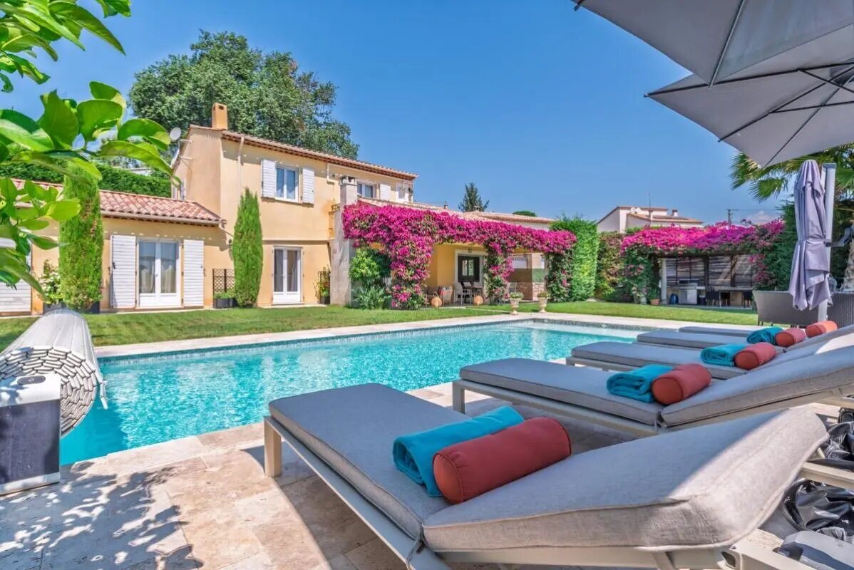 Maison à vendre, 335m², Cagnes-sur-Mer