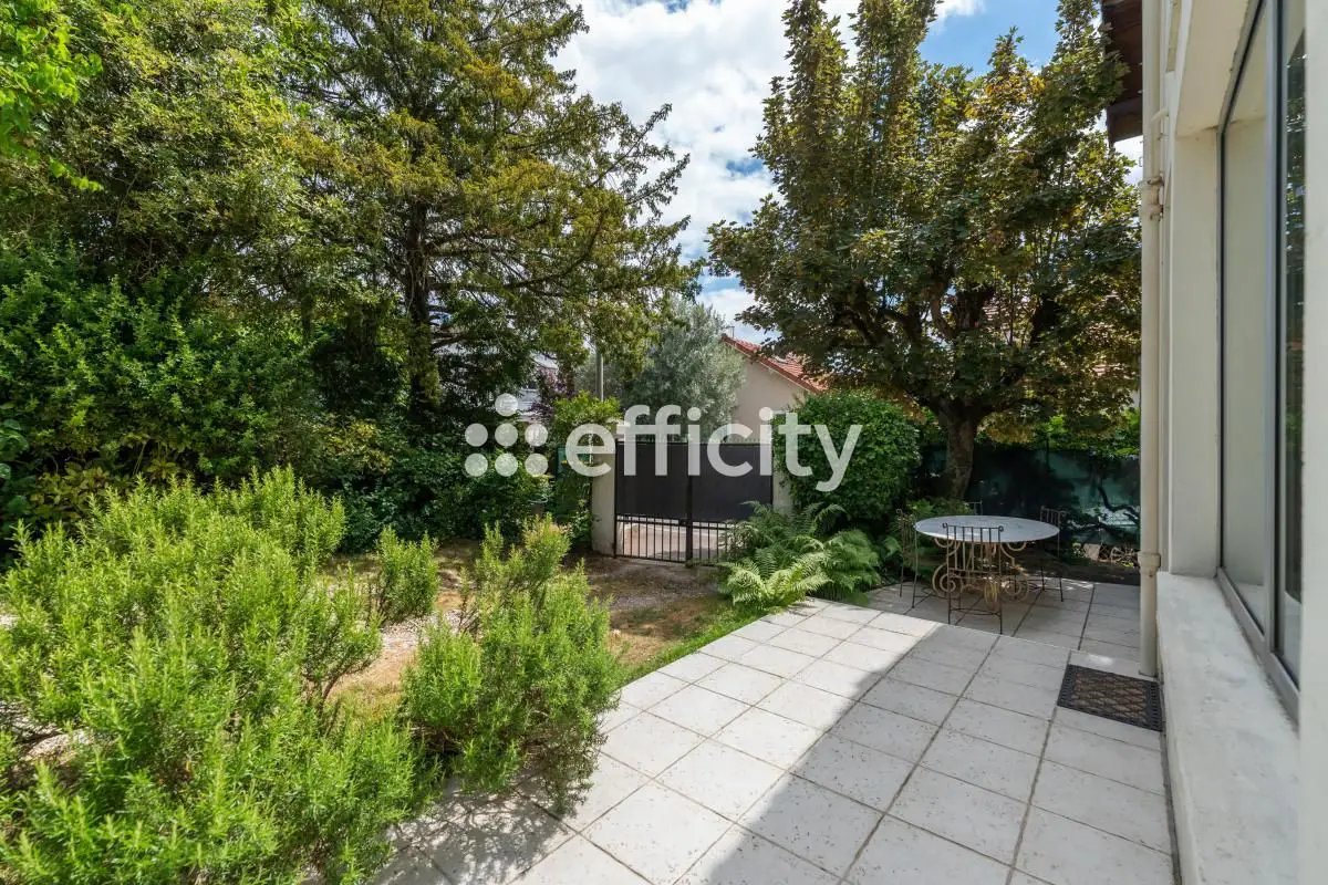 Maison à vendre, 160m², Sèvres