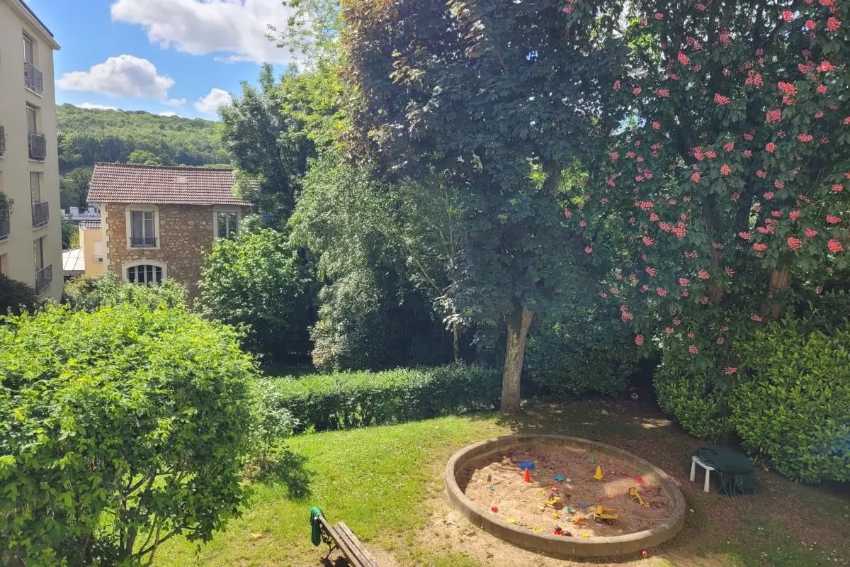 Appartement à vendre, 67m², Chaville