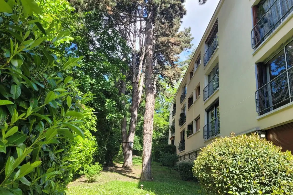 Appartement à vendre, 67m², Chaville