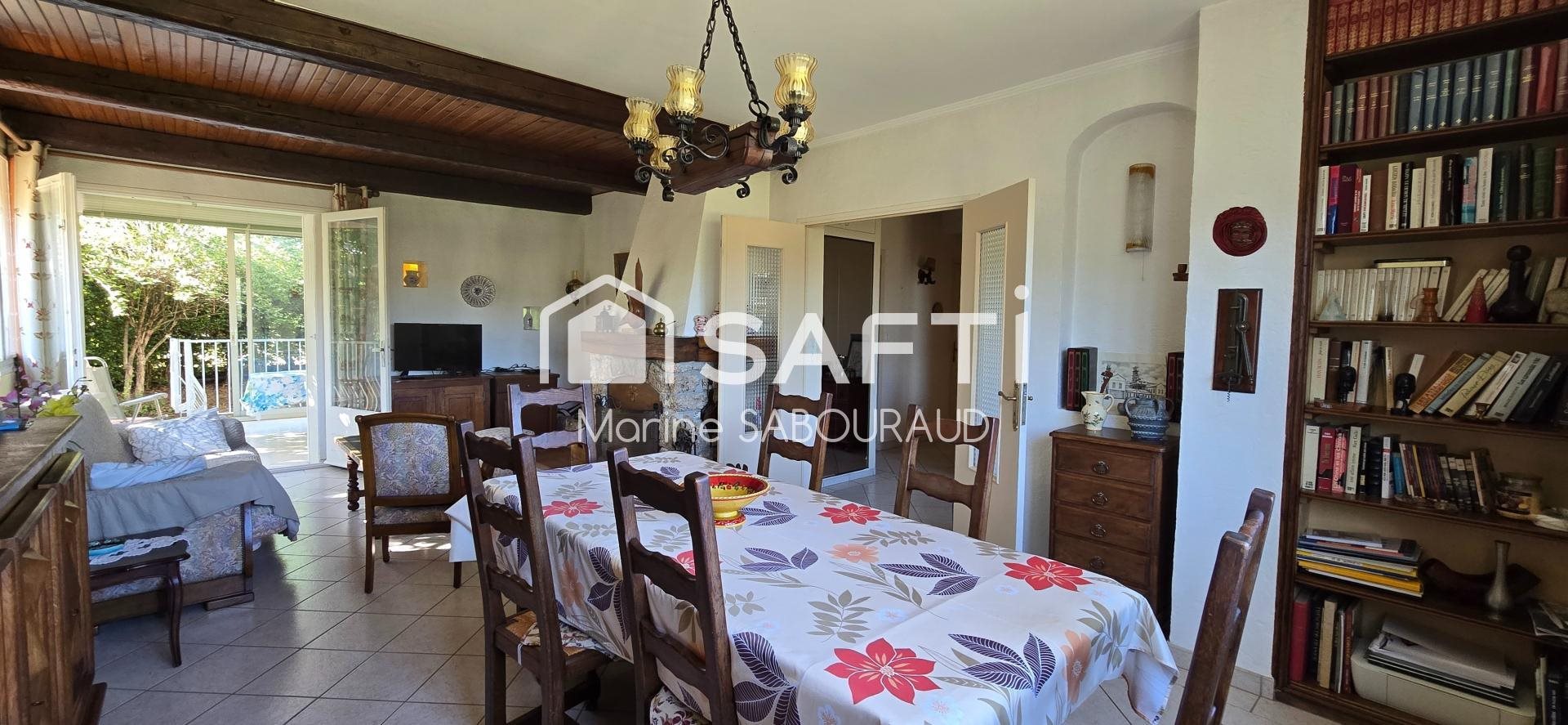Maison à vendre, 120m², Carcès