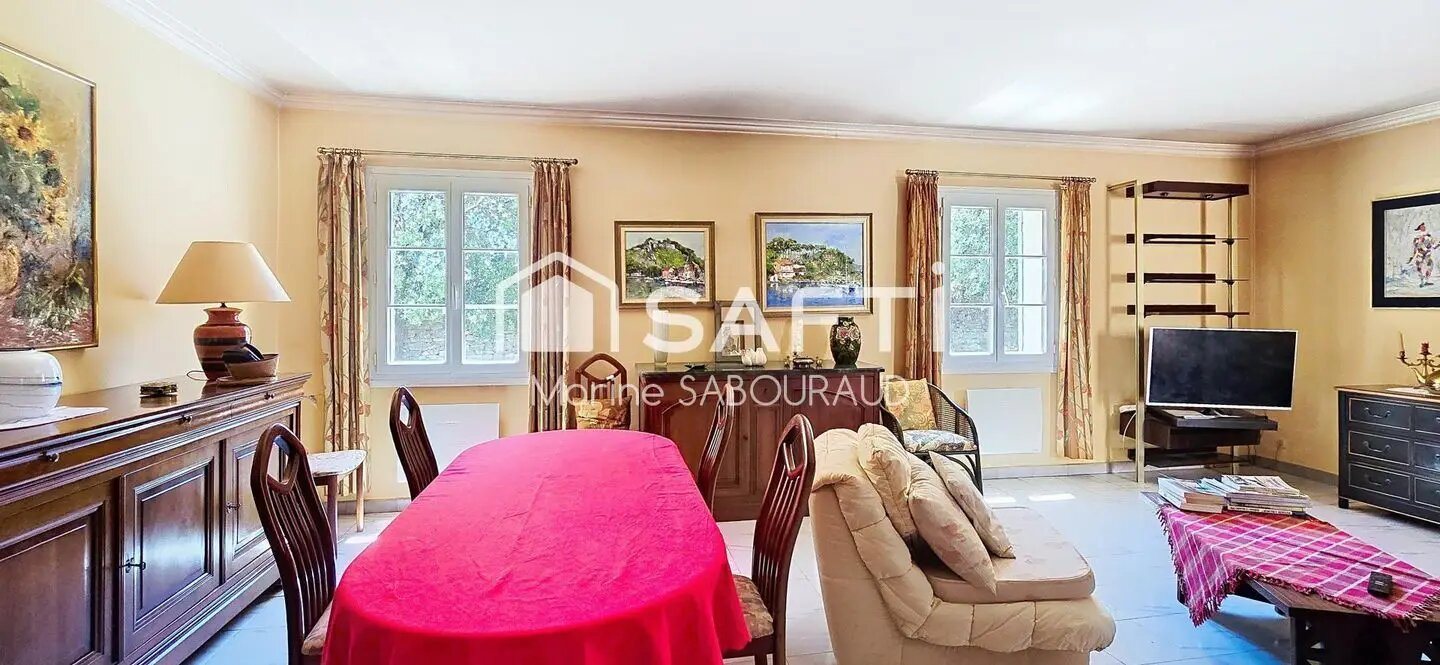 Maison à vendre, 138m², Carcès