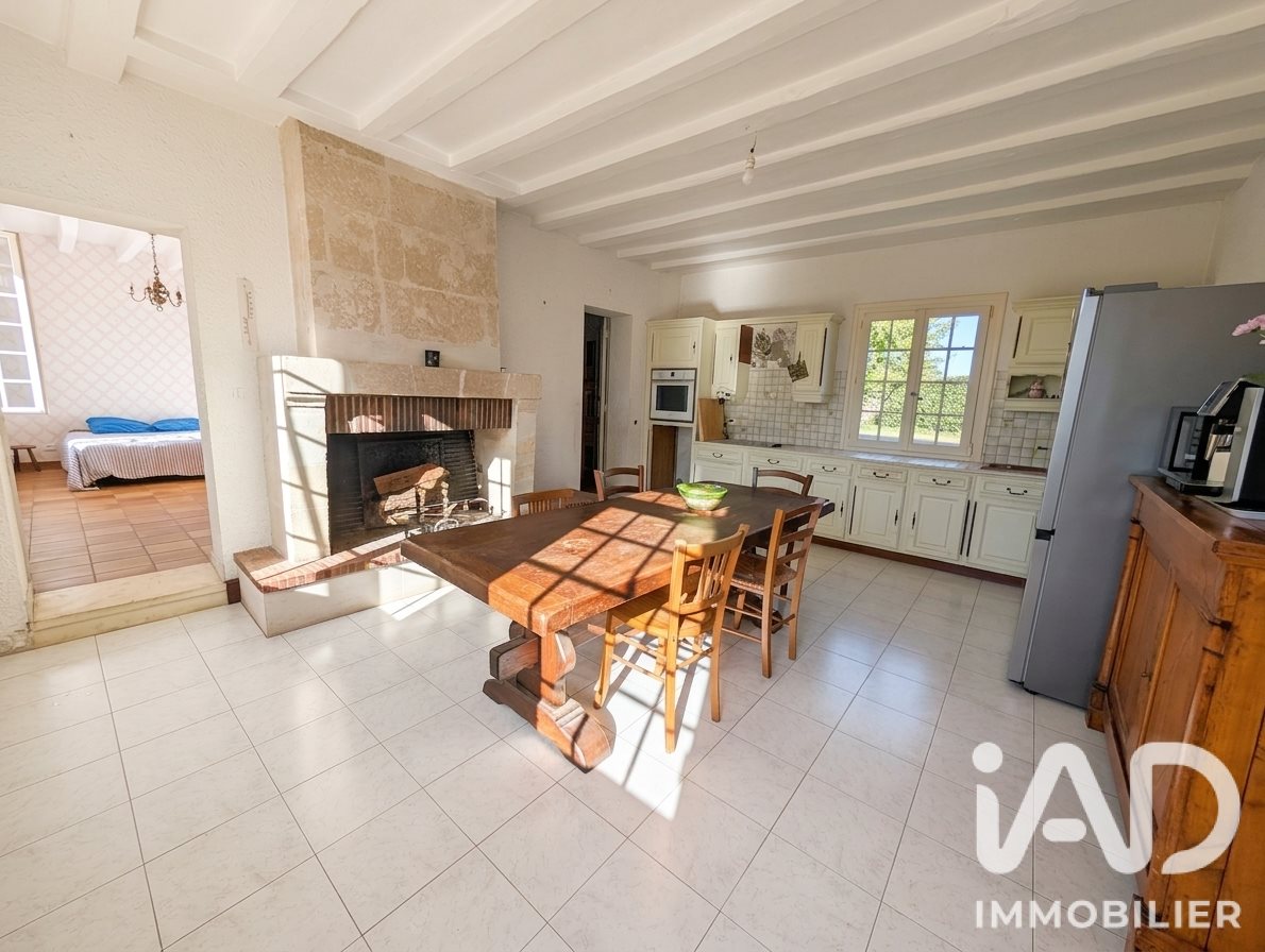 Maison à vendre, 113m², Vallée-de-Ronsard