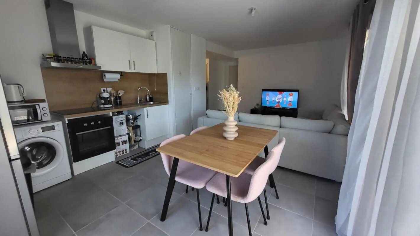 Appartement à louer, 60m², Arles