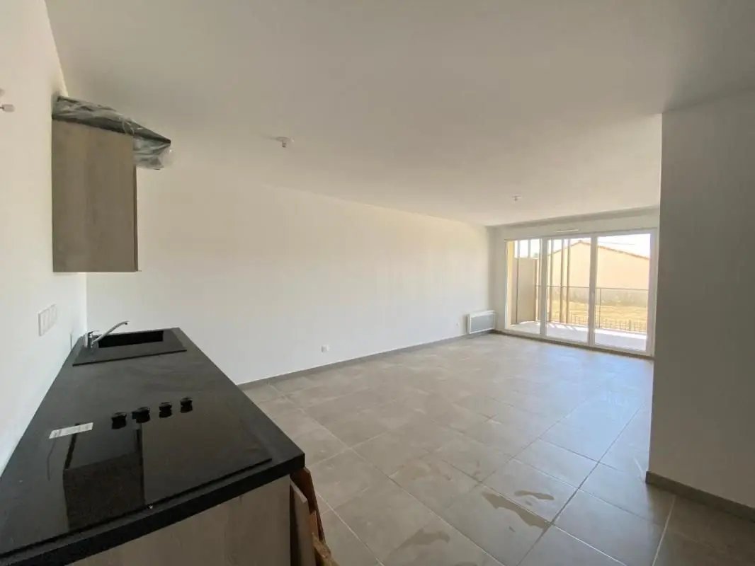 Appartement à louer, 62m², Meyreuil