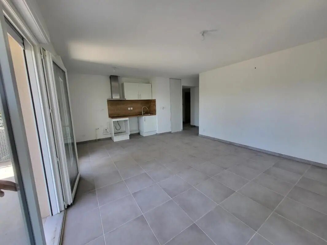 Appartement à louer, 81m², Arles