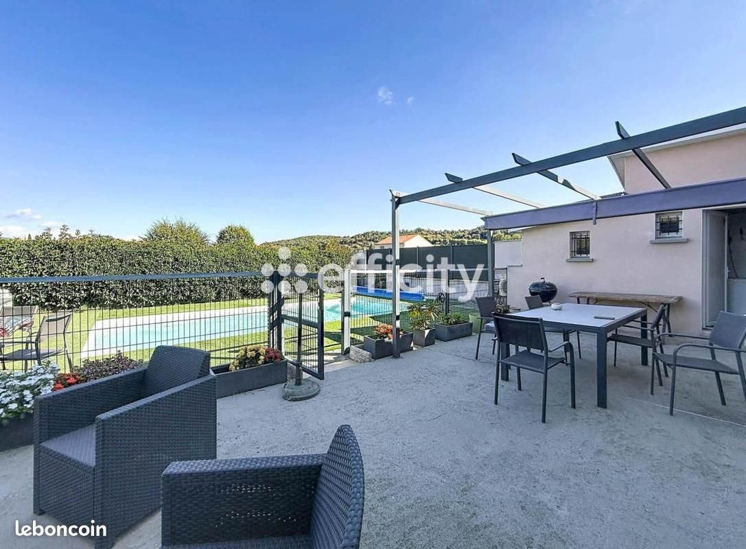 Maison à vendre, 124m², Saint-Maurice-l'Exil