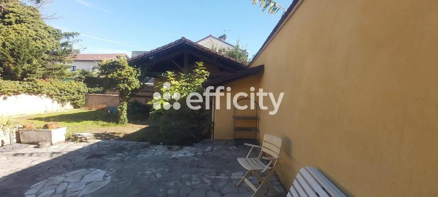 Maison à vendre, 134m², Bron