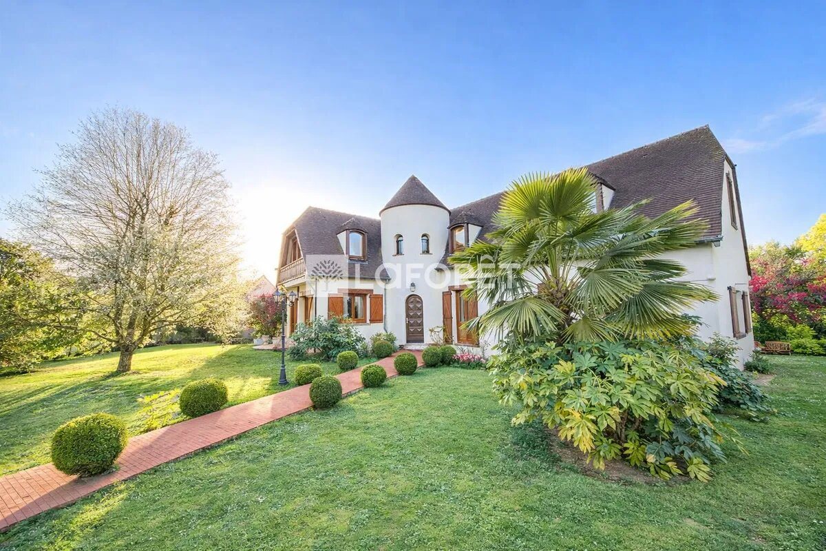 Maison à vendre, 195m², Condé-Sainte-Libiaire