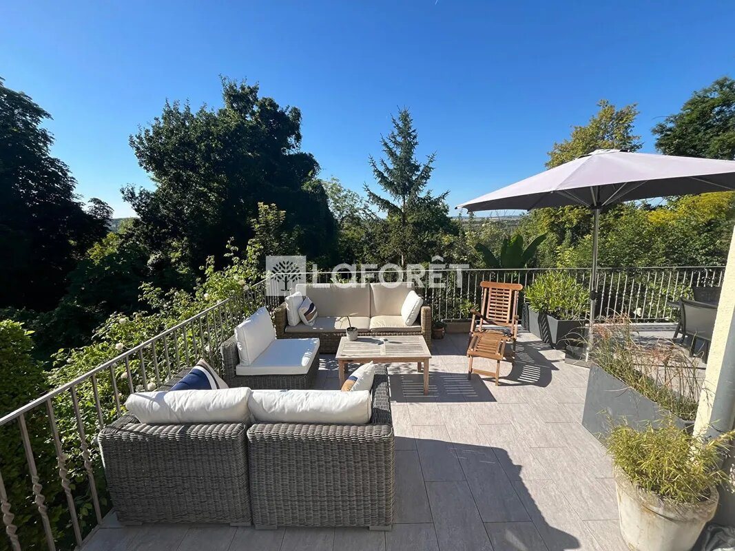 Maison à vendre, 195m², Condé-Sainte-Libiaire