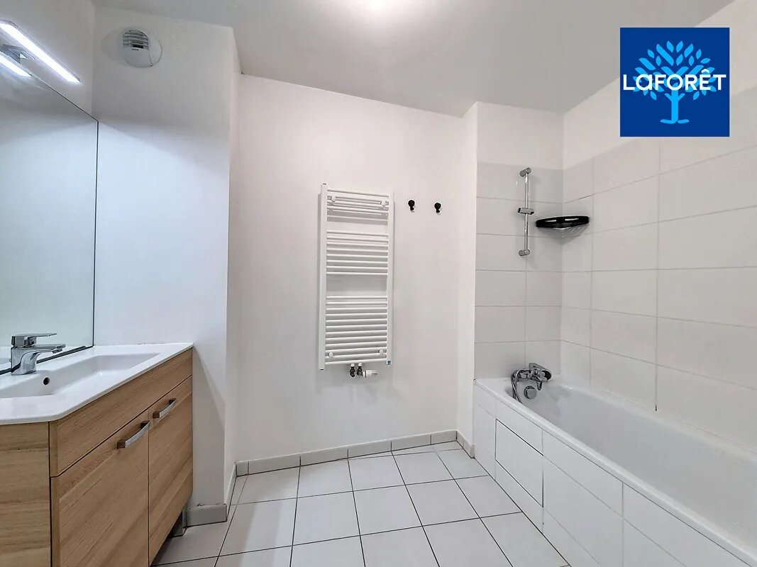 Appartement à louer, 64m², Lognes