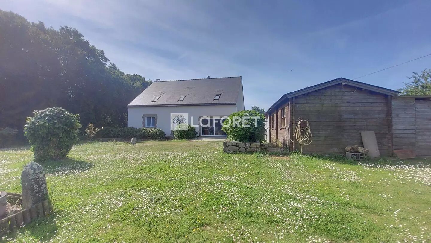 Maison à vendre, 215m², Ambon
