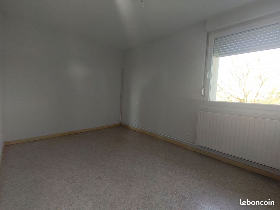 Appartement à louer, 61m², Pontpierre