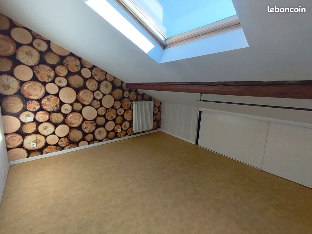 Appartement à louer, 61m², Pontpierre