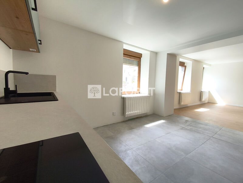 Appartement à louer, 125m², Lorquin