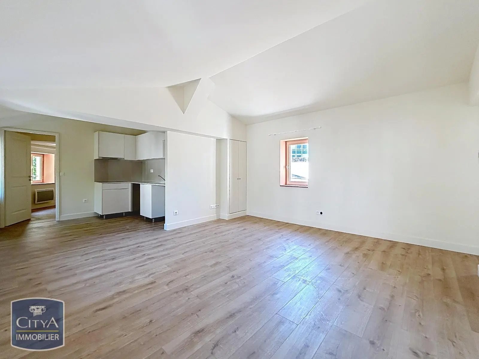 Maison à louer, 80m², Nîmes