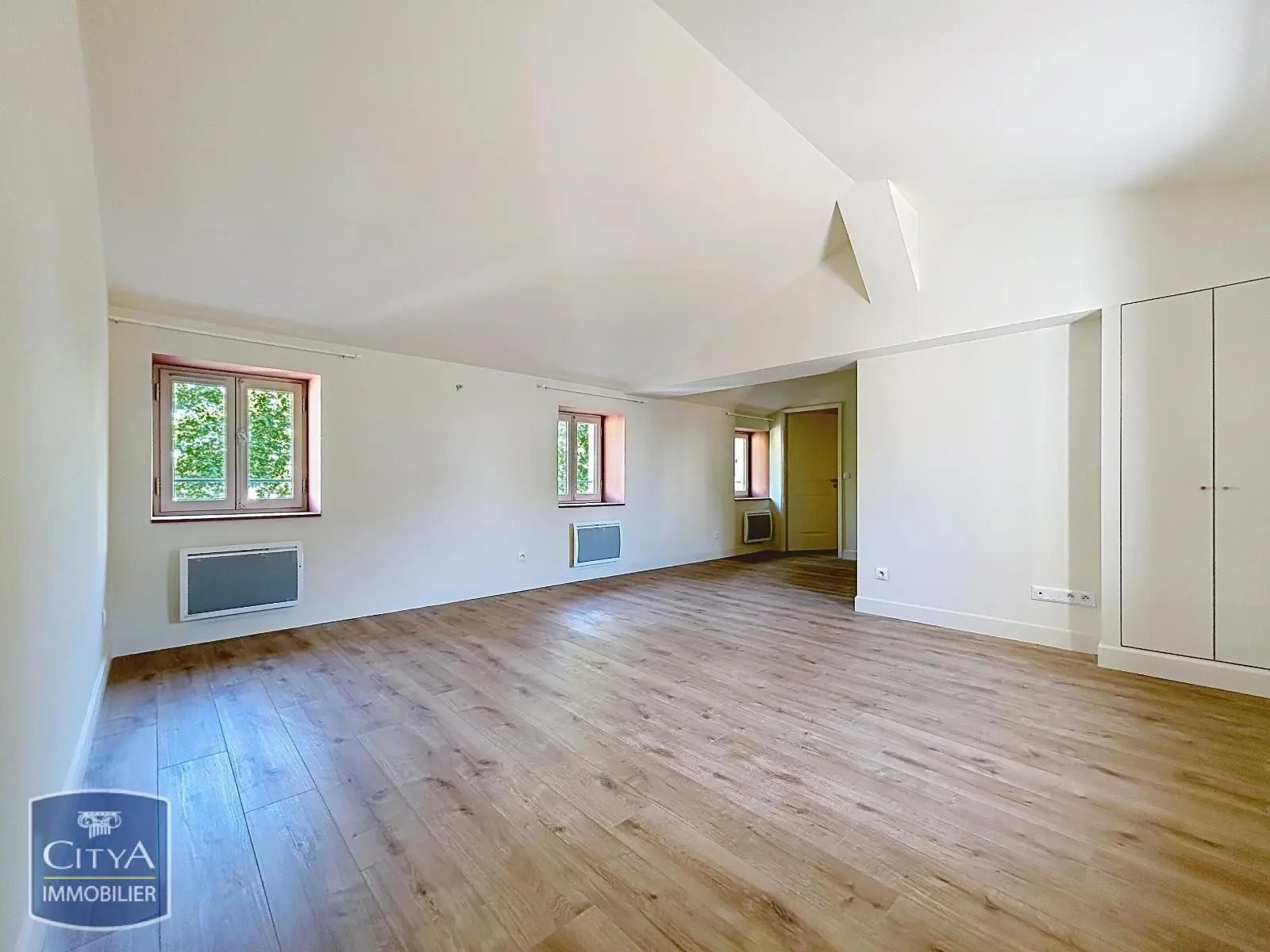 Maison à louer, 80m², Nîmes