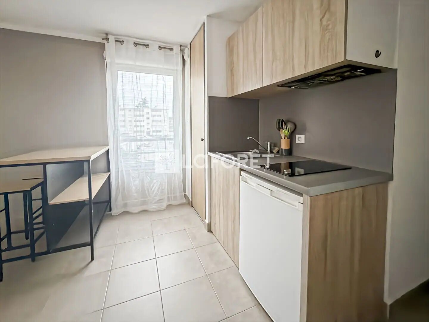 Appartement à louer, 26m², Nîmes